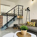 Apartment Be My Apparts, De Charme 