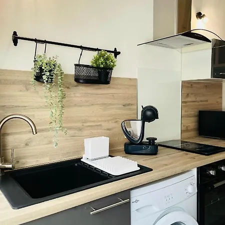 Apartment Be My Apparts, De Charme 